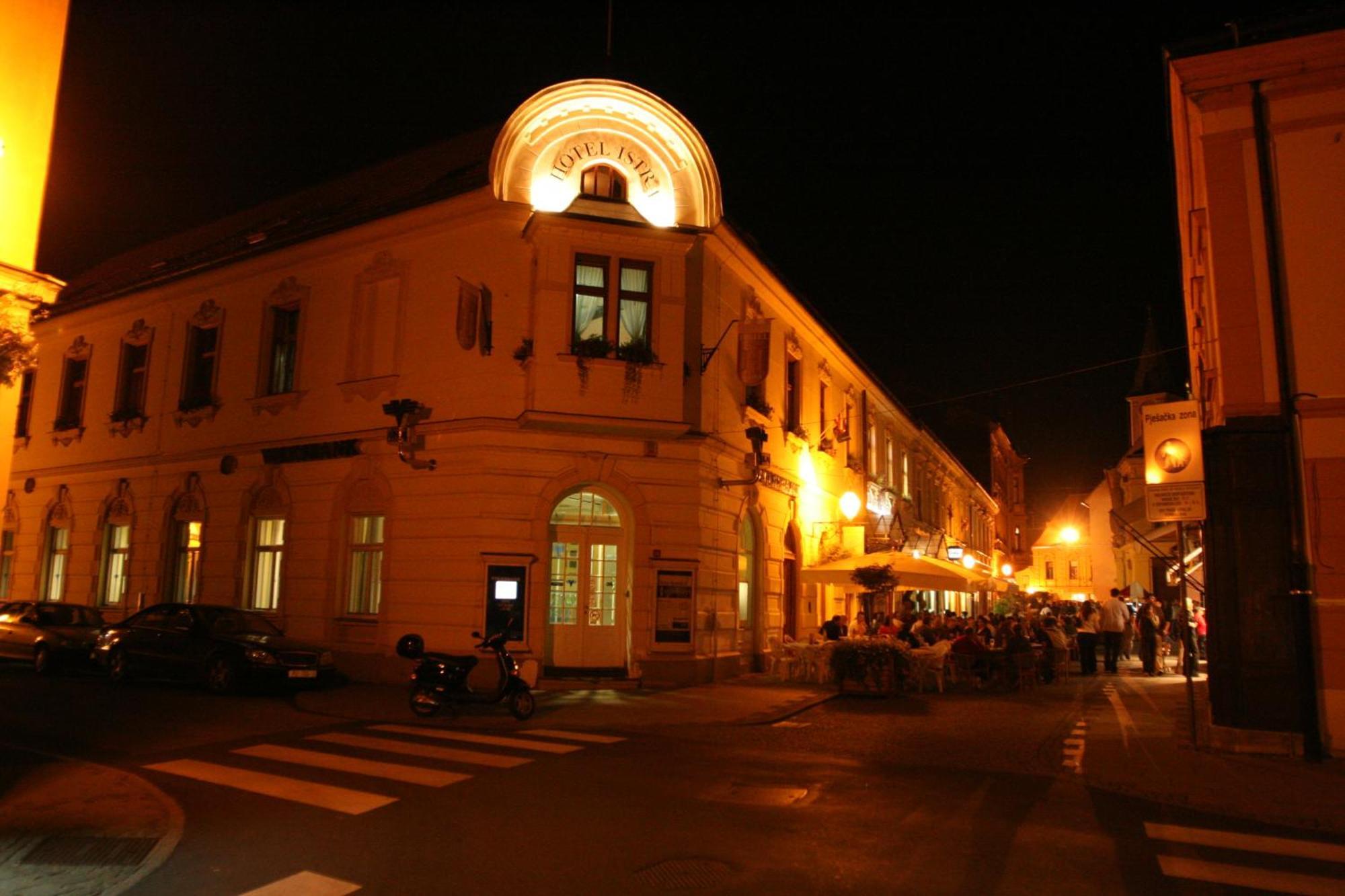 Hotel Istra Varasd Kültér fotó