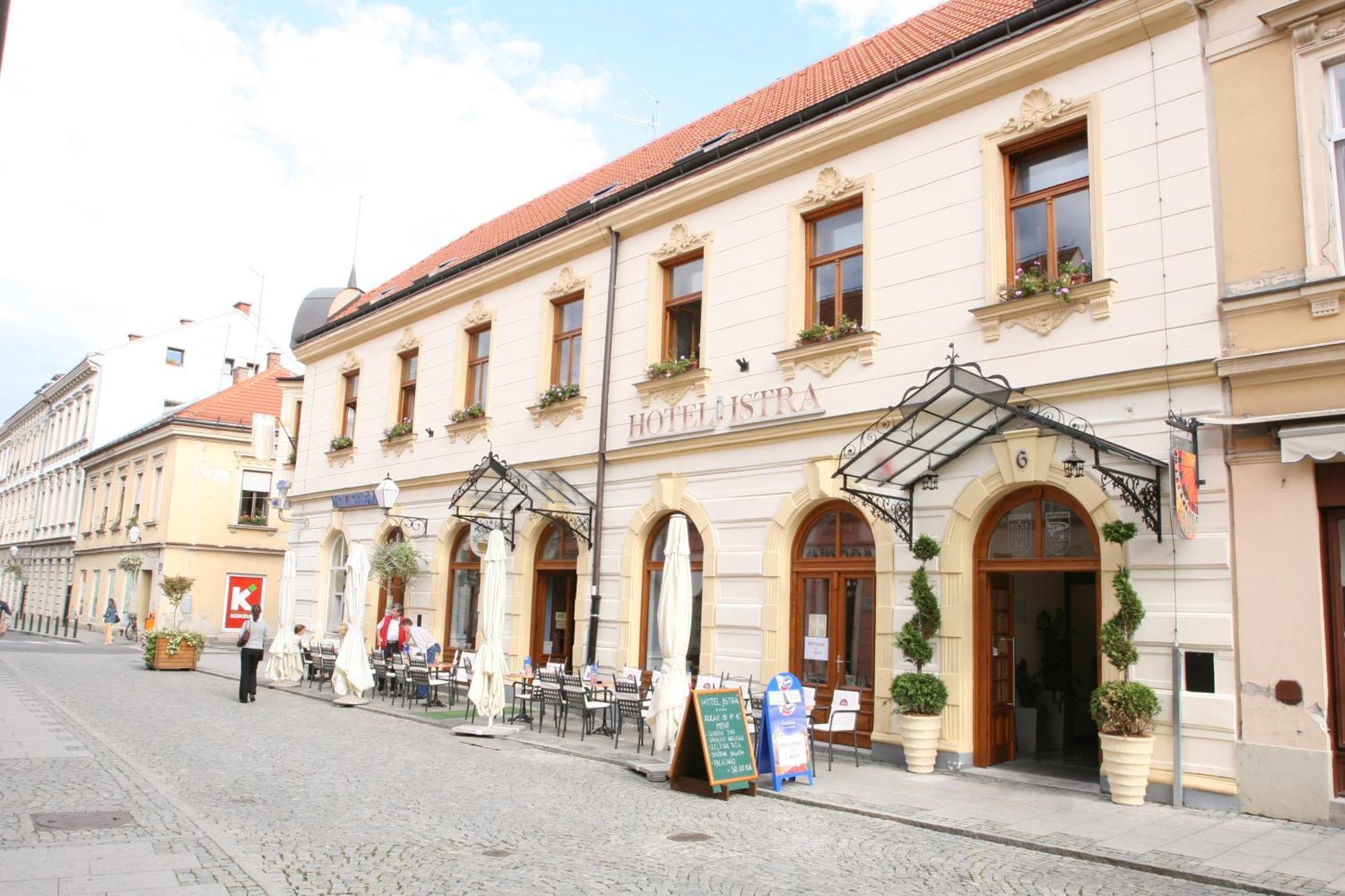 Hotel Istra Varasd Kültér fotó