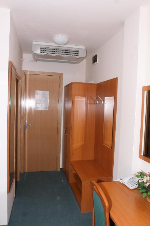 Hotel Istra Varasd Szoba fotó