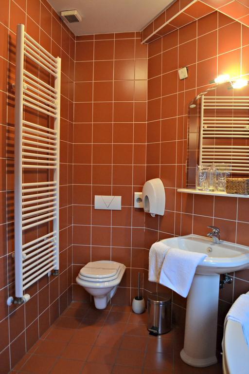 Hotel Istra Varasd Kültér fotó